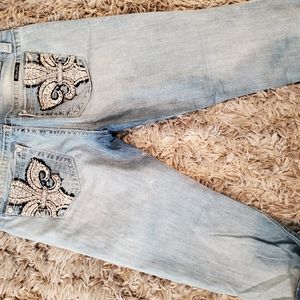 Miss Me Cuffed Capri